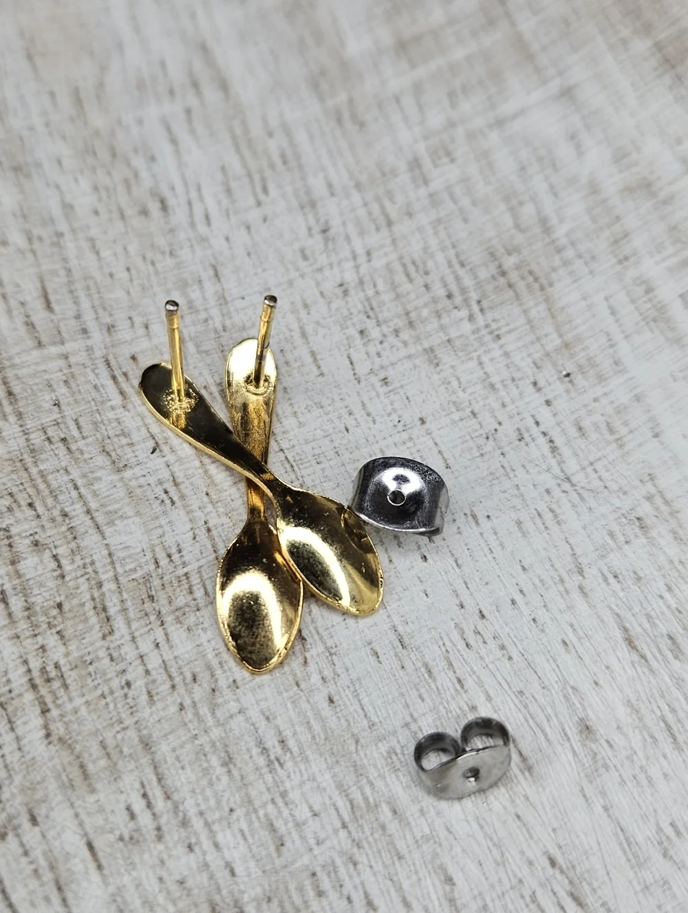 Vintage Golden Key Gold Spoon Stud Earrings – Surgical Steel Posts NWT - Picture 5 of 10